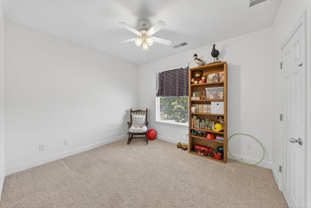 3084 Rall Avenue, Clovis, CA 93619