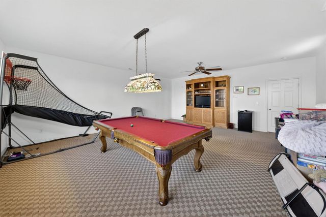 3084 Rall Avenue, Clovis, CA 93619