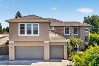 3084 Rall Avenue, Clovis, CA 93619