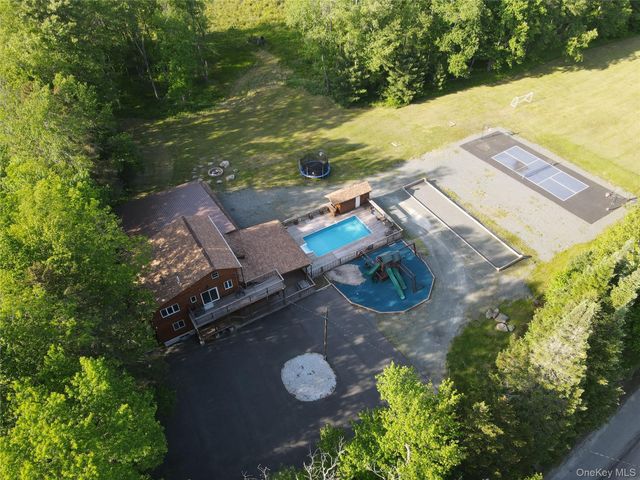 84 Mongaup Road, Hurleyville, NY 12747