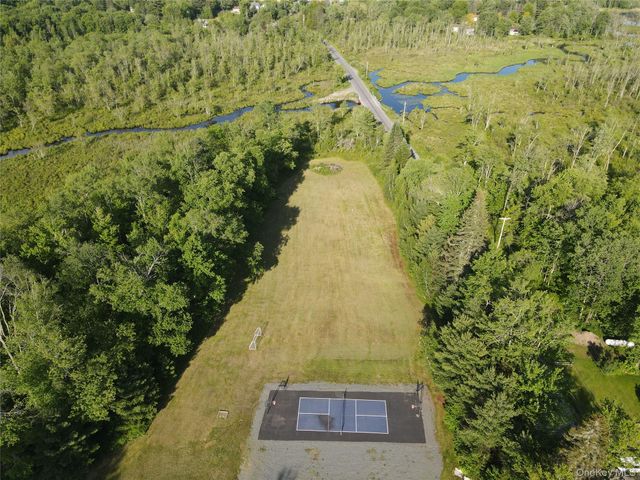 84 Mongaup Road, Hurleyville, NY 12747