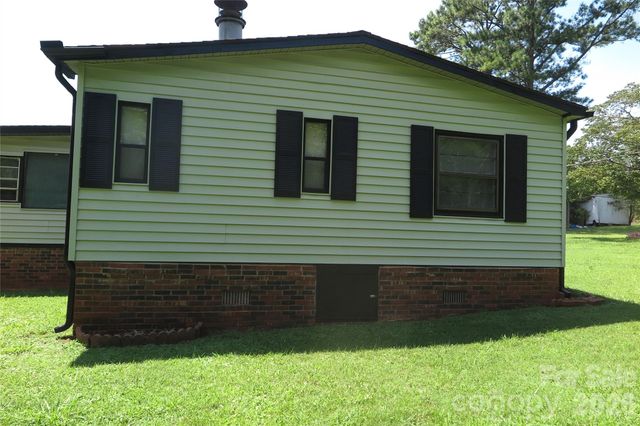 1042 Bexley Lane, Lincolnton, NC 28092