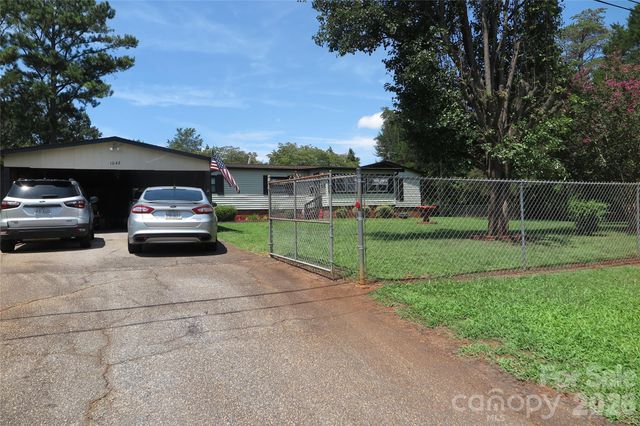 1042 Bexley Lane, Lincolnton, NC 28092