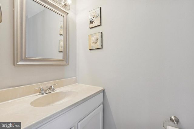 100 MAGNOLIA CT, Collegeville, PA 19426