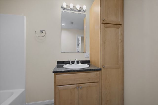 500 Mendon Road 326, Cumberland, RI 02864
