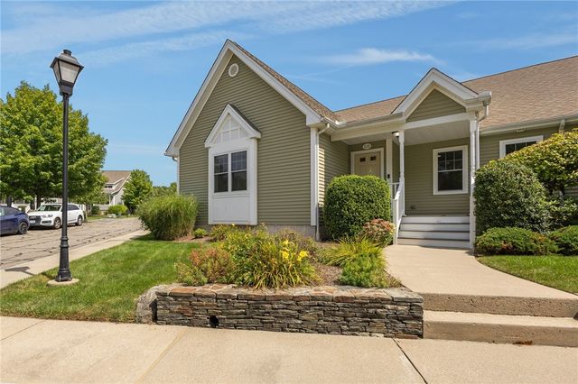 500 Mendon Road 326, Cumberland, RI 02864