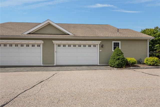 500 Mendon Road 326, Cumberland, RI 02864