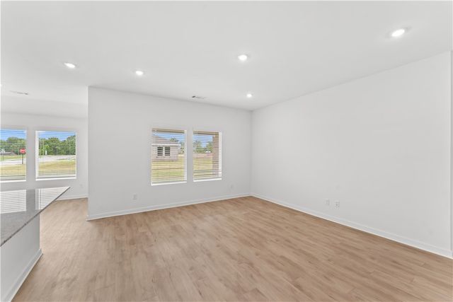 3060 Laredo Lane, Centerton, AR 72736