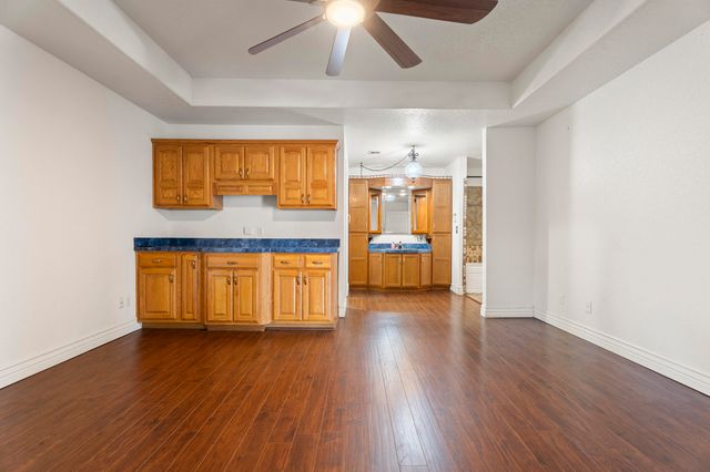 29900 S 592 Place, Grove, OK 74344