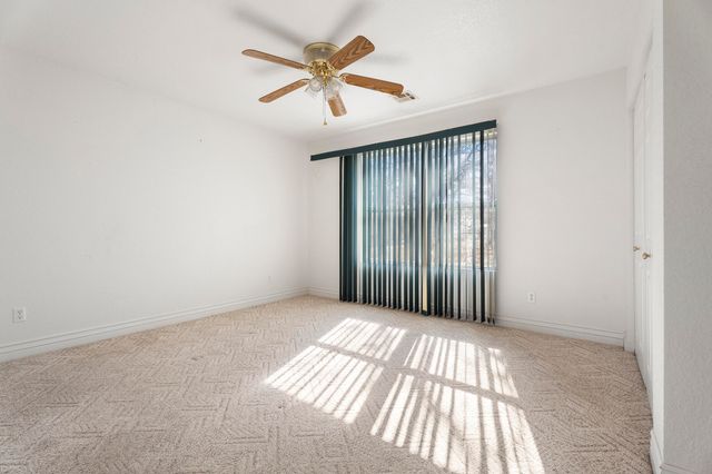 29900 S 592 Place, Grove, OK 74344