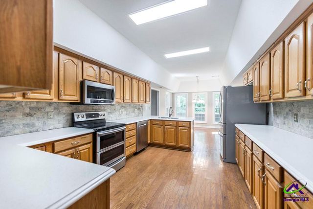 109 Molded Stone Place, Warner Robins, GA 31088