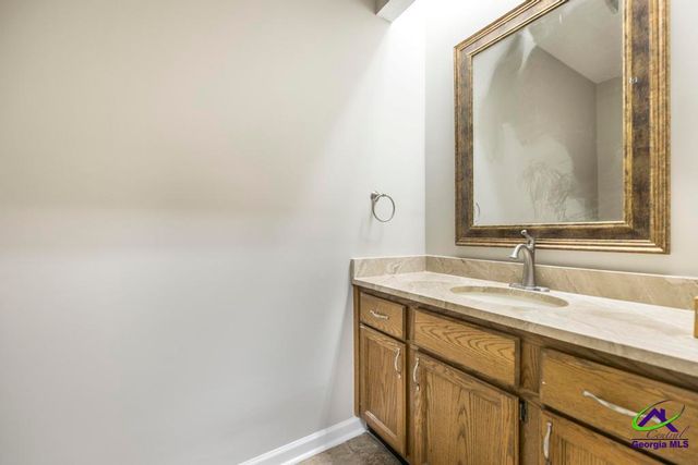 109 Molded Stone Place, Warner Robins, GA 31088