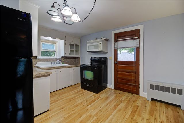 43 Meeting Street, Coventry, RI 02816