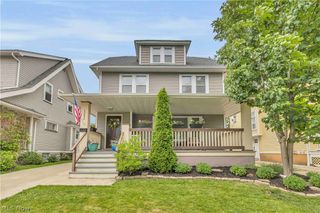 1252 Andrews Avenue, Lakewood, OH 44107