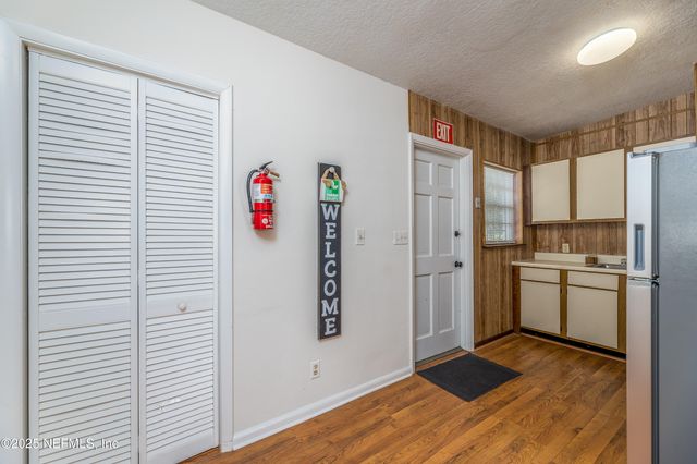 7419 MERRILL Road, Jacksonville, FL 32277