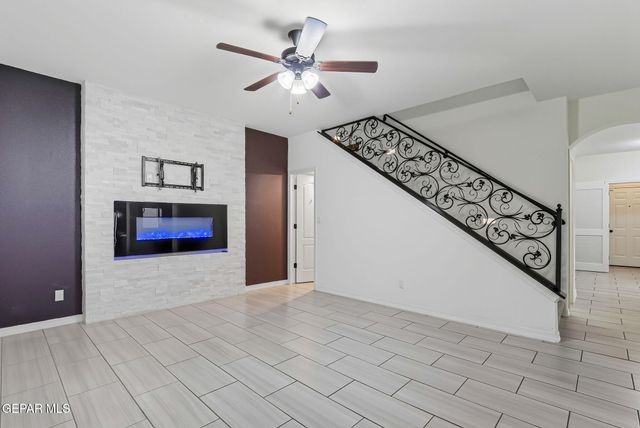 569 Lanner Street, El Paso, TX 79928