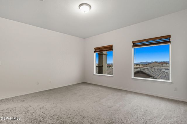 569 Lanner Street, El Paso, TX 79928