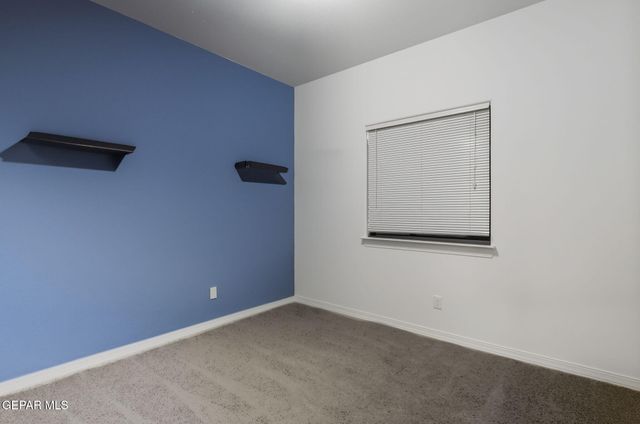 569 Lanner Street, El Paso, TX 79928
