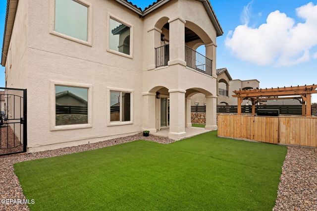 569 Lanner Street, El Paso, TX 79928