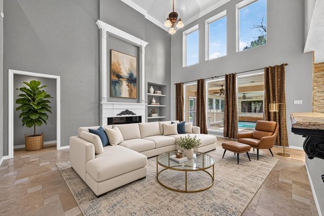 2321 S Lake Drive, League City, TX 77573