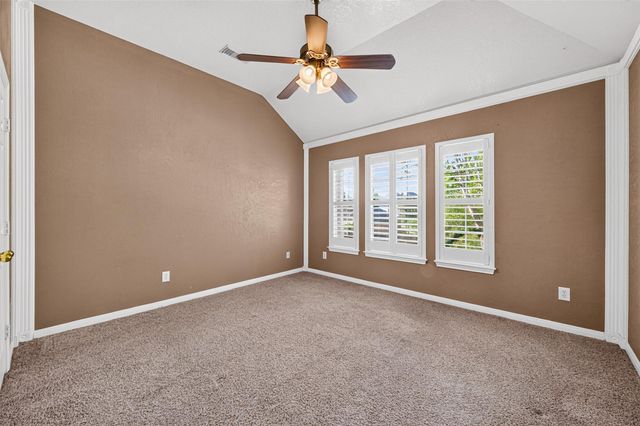 2321 S Lake Drive, League City, TX 77573