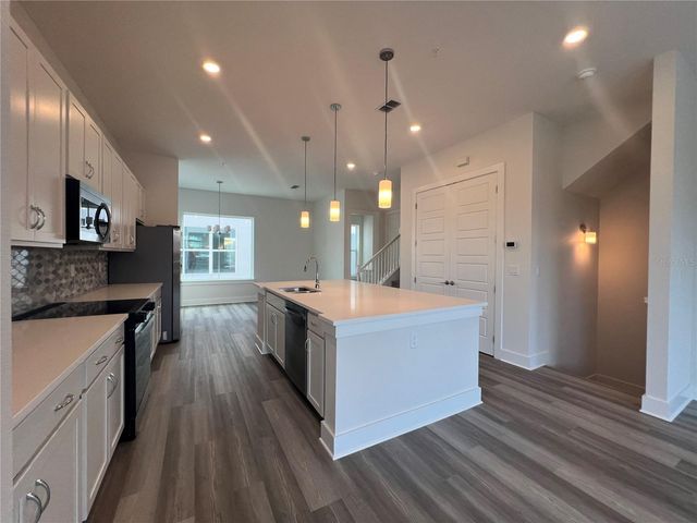 891 CITY WALK LANE, Oviedo, FL 32765