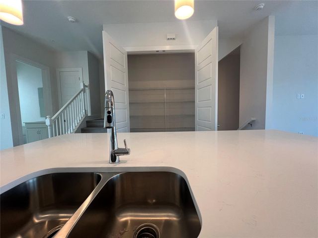 891 CITY WALK LANE, Oviedo, FL 32765