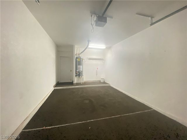 6811 San Ricardo Avenue 101, Las Vegas, NV 89146