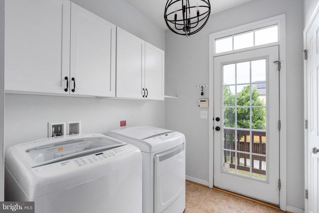 140 GARDENIA DR, Stafford, VA 22554