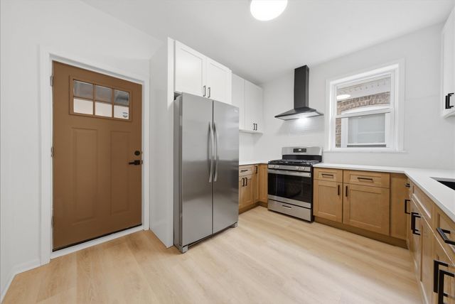 6029 S Artesian Avenue, Chicago, IL 60629