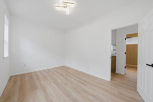 6029 S Artesian Avenue, Chicago, IL 60629