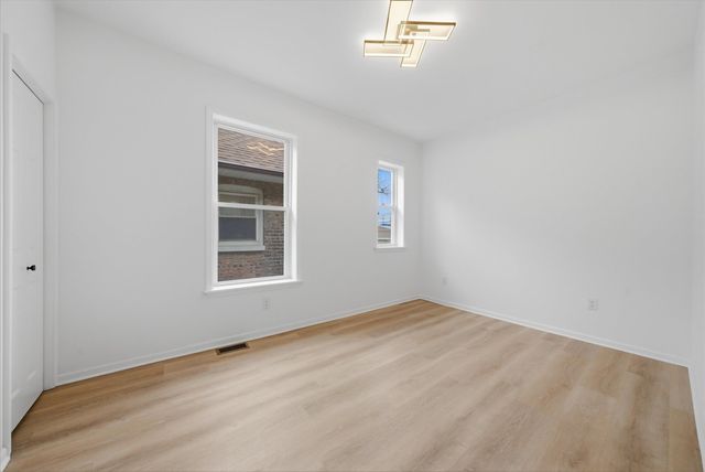 6029 S Artesian Avenue, Chicago, IL 60629