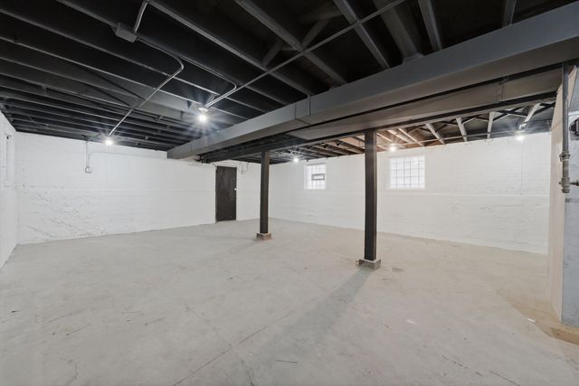 6029 S Artesian Avenue, Chicago, IL 60629