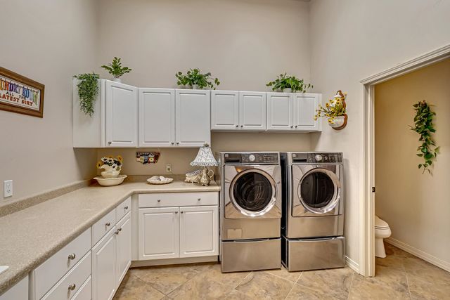 719 Curecanti Circle, Grand Junction, CO 81507