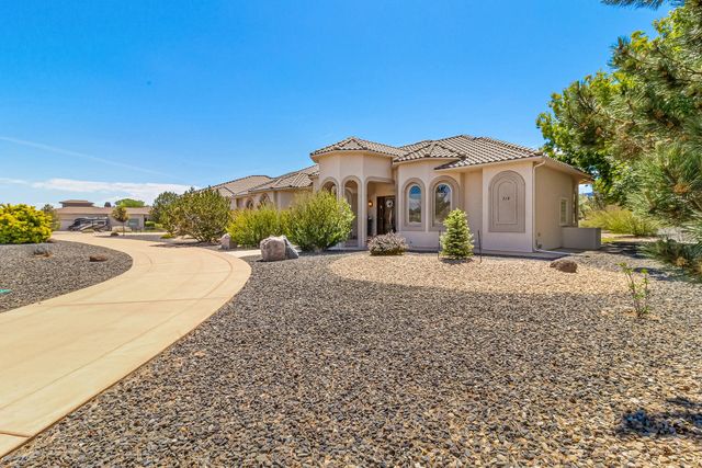 719 Curecanti Circle, Grand Junction, CO 81507