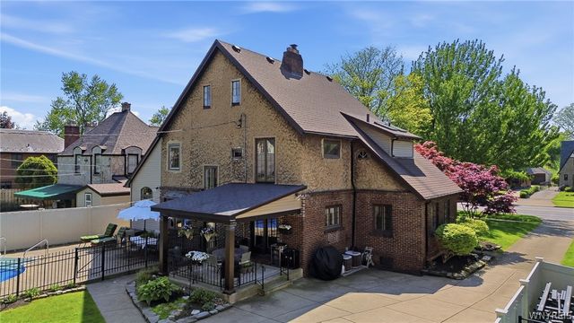 1041 Colvin Boulevard, Tonawanda, NY 14223