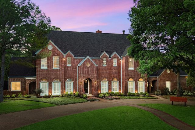 1402 Plantation Drive, Southlake, TX 76092