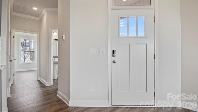 388 Creekview Road, Hendersonville, NC 28792
