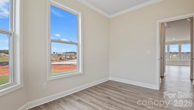 388 Creekview Road, Hendersonville, NC 28792
