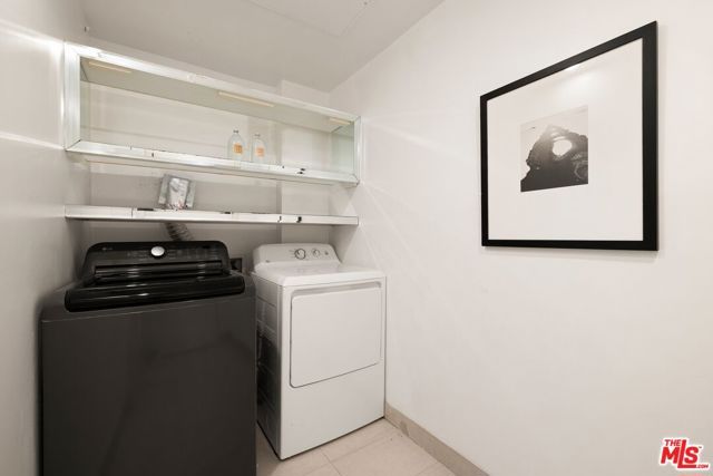 225 S Hamilton Drive 102, Beverly Hills, CA 90211