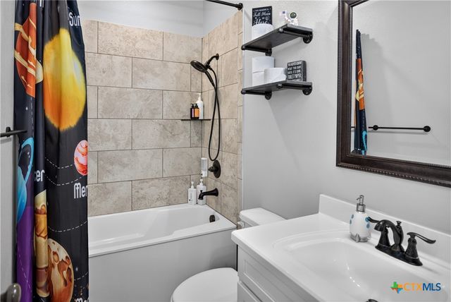 612 Holstein Drive, Belton, TX 76513