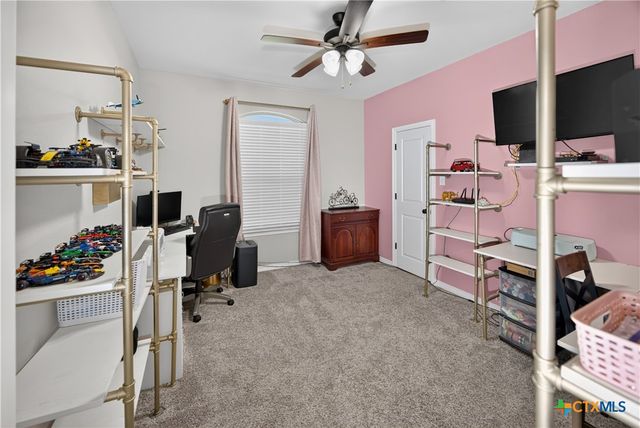 612 Holstein Drive, Belton, TX 76513
