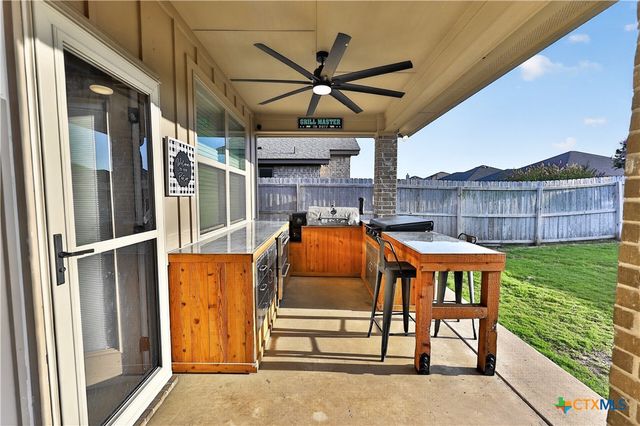 612 Holstein Drive, Belton, TX 76513