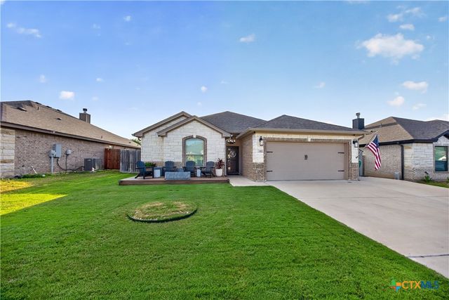 612 Holstein Drive, Belton, TX 76513