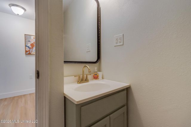 2330 Curcor Drive, Gulfport, MS 39507