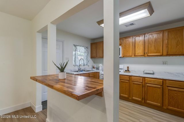 2330 Curcor Drive, Gulfport, MS 39507