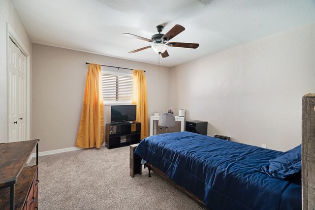 4030 Shannon Drive, Paris, TX 75462