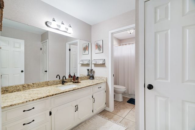 4030 Shannon Drive, Paris, TX 75462
