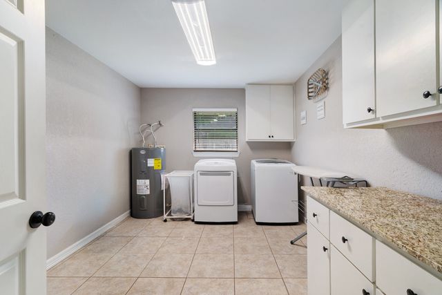 4030 Shannon Drive, Paris, TX 75462