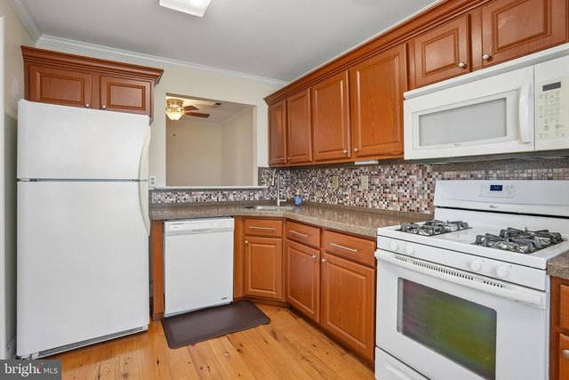 515 CASCADE CT, Sewell, NJ 08080